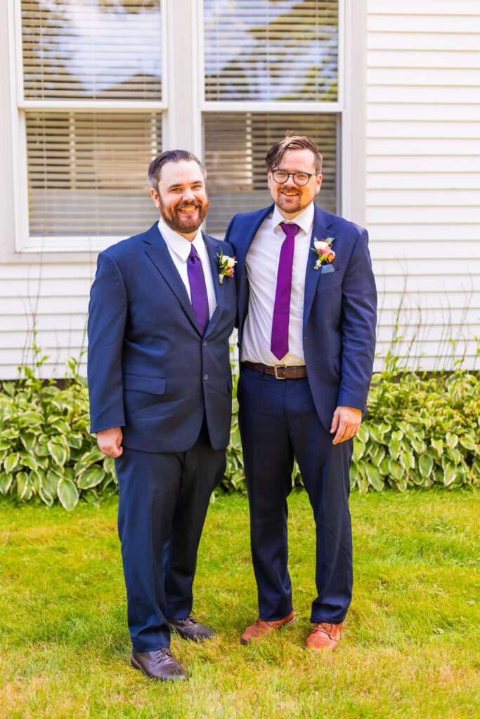 The groom and his best man at a NH wedding. 