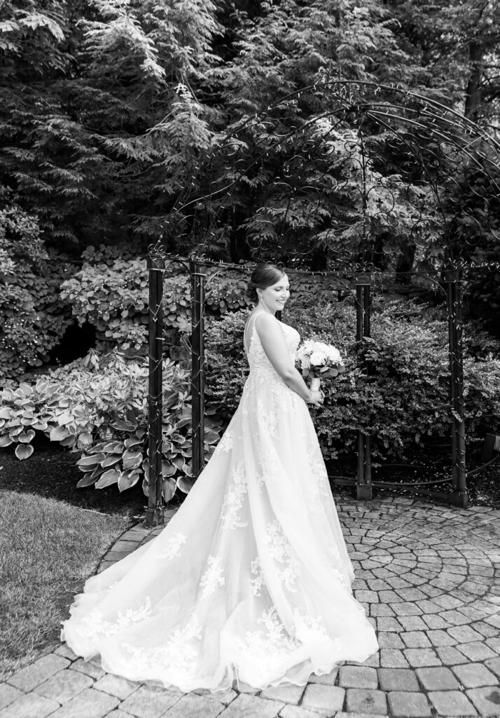 NH wedding dress shops