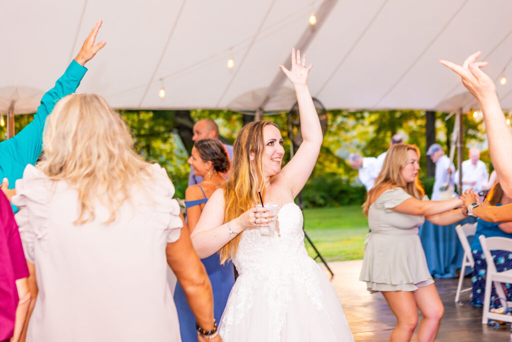 Bride dancing the night away at her wedding in NH.