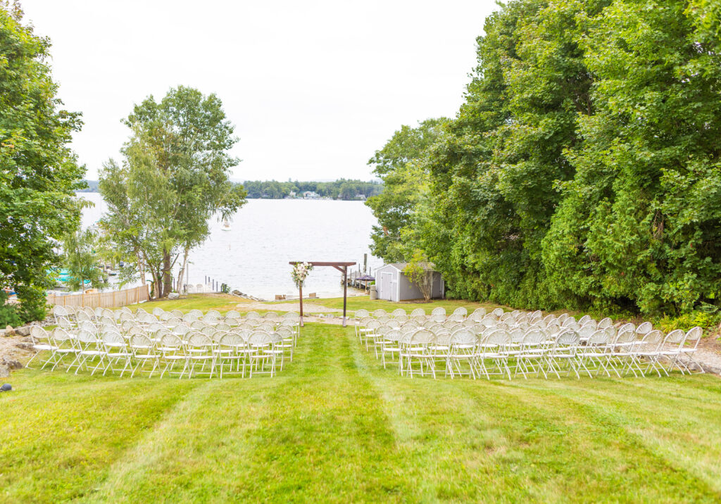 wedding ceremony at the Wolfeboro Inn