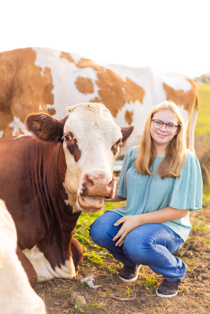 southern NH senior photos with farm animals